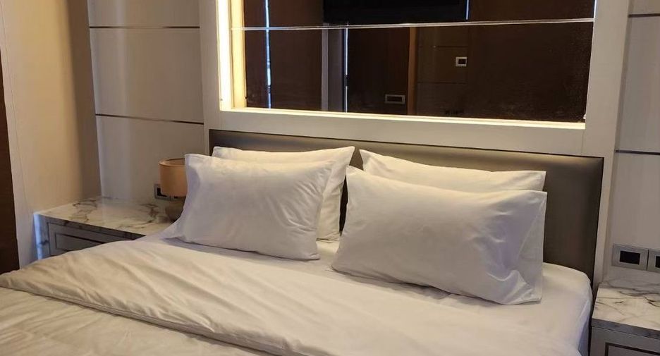 À louer et à vendre 1 chambre condo à Khlong Toei, Bangkok