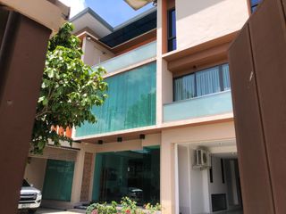 For sale 5 bed office in Prawet, Bangkok
