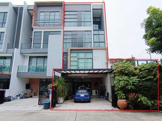 出售 3 卧室 联排别墅 在 Bang Kho Laem, 曼谷