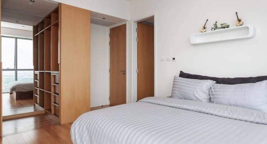 Wohnung zur Miete und zum Kauf mit 3 Zimmer in Yan Nawa, Bangkok
