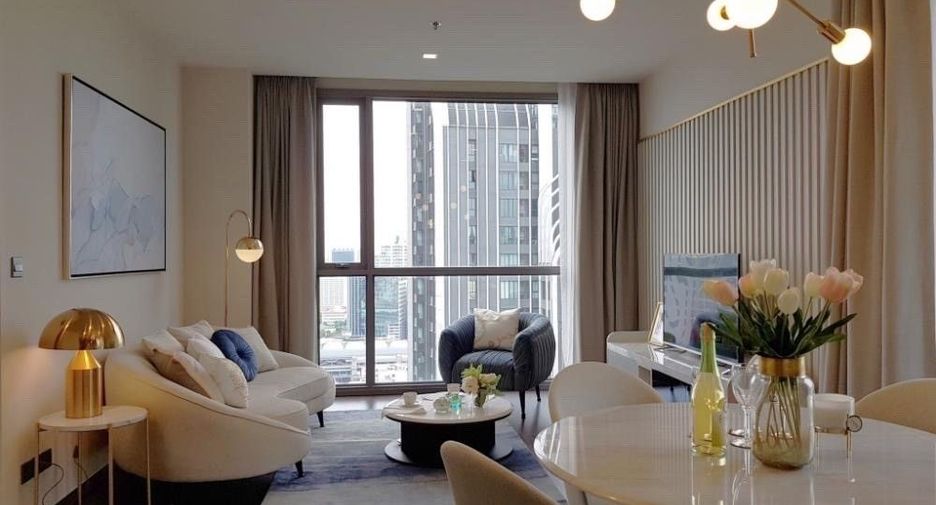For rent and for sale 2 bedrooms condo in Pathum Wan, Bangkok