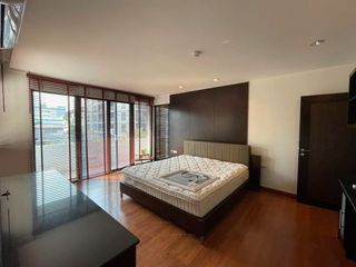 Apartamento en alquiler de 3 habitaciones en Pathum Wan, Bangkok