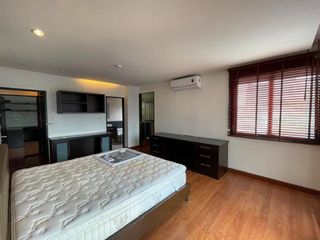 Apartamento en alquiler de 3 habitaciones en Pathum Wan, Bangkok
