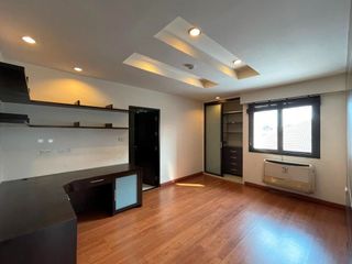 Apartamento en alquiler de 3 habitaciones en Pathum Wan, Bangkok