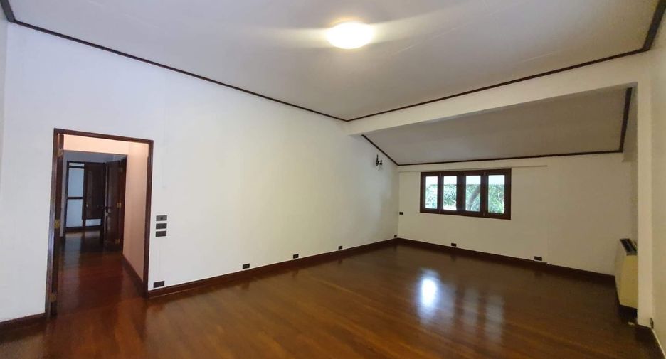 出租 3 卧室 独立屋 在 Pathum Wan, 曼谷