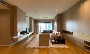 Wohnung zur Miete mit 3 Zimmer in Khlong Toei, Bangkok
