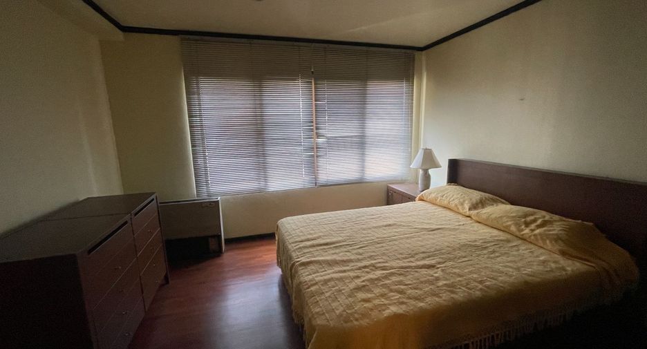 For rent 2 bedrooms apartment in Phaya Thai, Bangkok