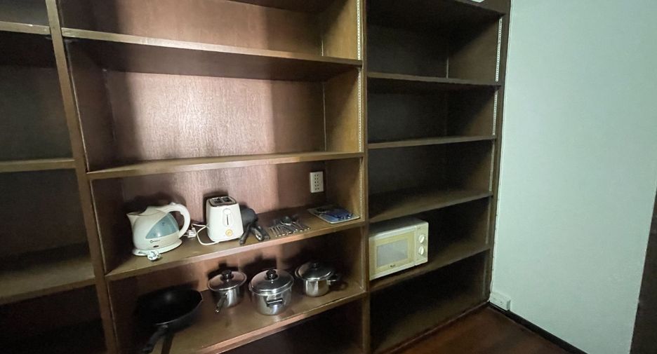 For rent 2 bedrooms apartment in Phaya Thai, Bangkok