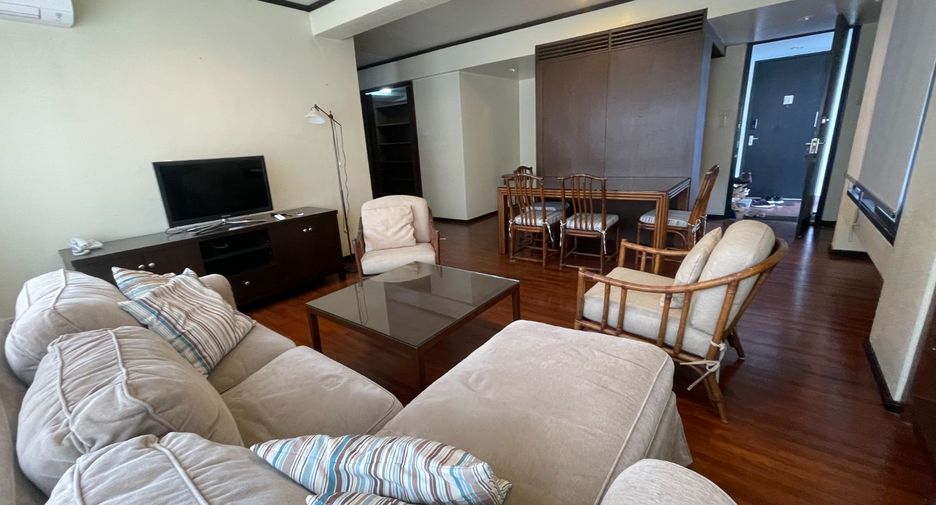 For rent 2 bedrooms apartment in Phaya Thai, Bangkok