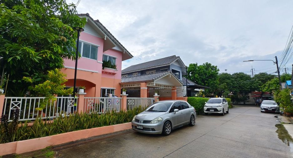 For sale 4 bed house in Thanyaburi, Pathum Thani