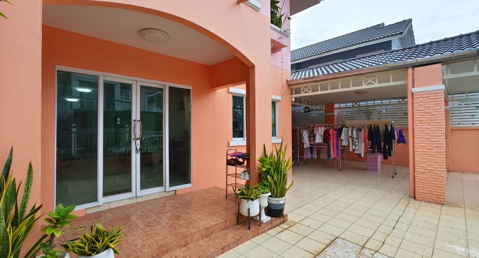 For sale 4 bed house in Thanyaburi, Pathum Thani