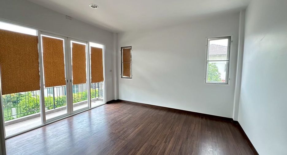 For sale 3 bedrooms house in Thanyaburi, Pathum Thani