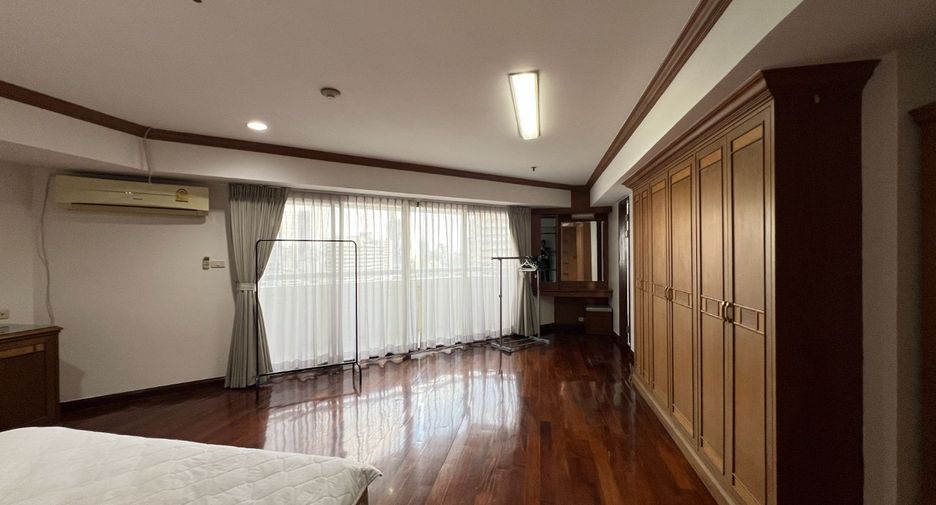 For rent 3 ベッドルーム condo in Khlong Toei, Bangkok