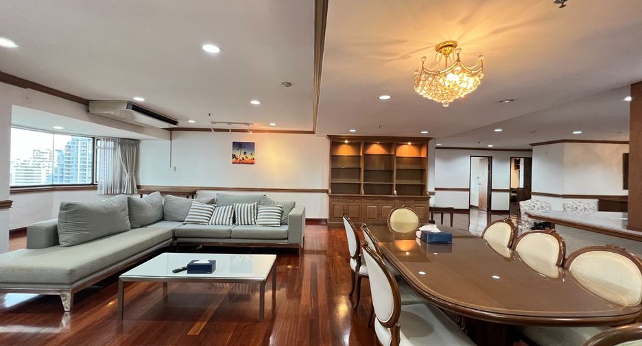 For rent 3 ベッドルーム condo in Khlong Toei, Bangkok