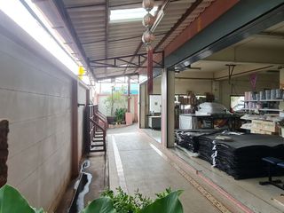 For sale 3 Beds office in Mueang Samut Prakan, Samut Prakan