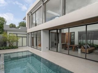 For sale 3 bedrooms villa in Mueang Chiang Mai, Chiang Mai