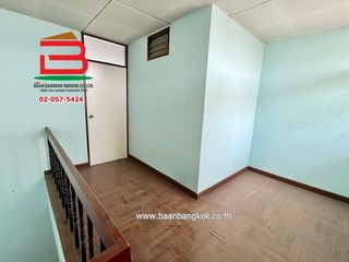 For sale 3 bedrooms townhouse in Bang Sue, Bangkok