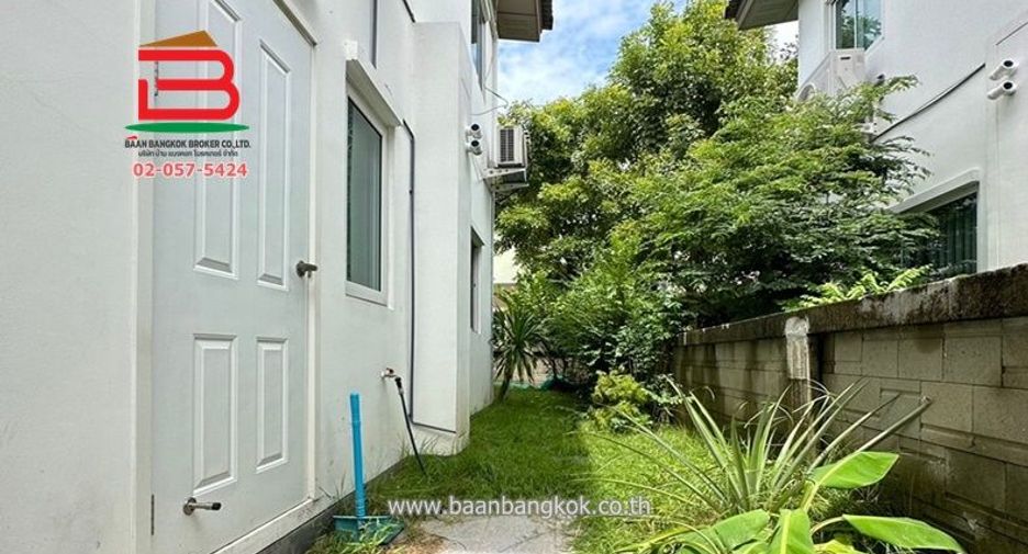 À louer et à vendre 3 chambres maison à Sai Noi, Nonthaburi