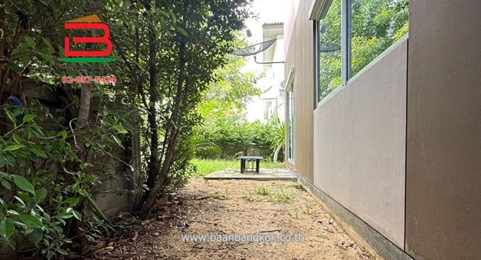 À louer et à vendre 3 chambres maison à Sai Noi, Nonthaburi