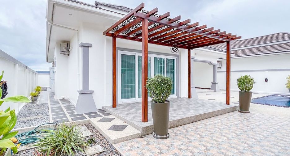 For sale 3 bedrooms house in Sattahip, Chonburi