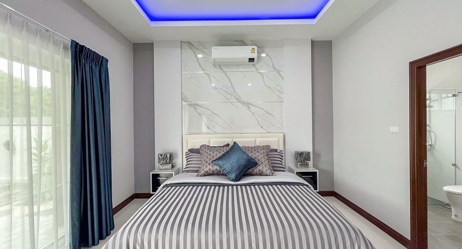For sale 3 bedrooms house in Sattahip, Chonburi