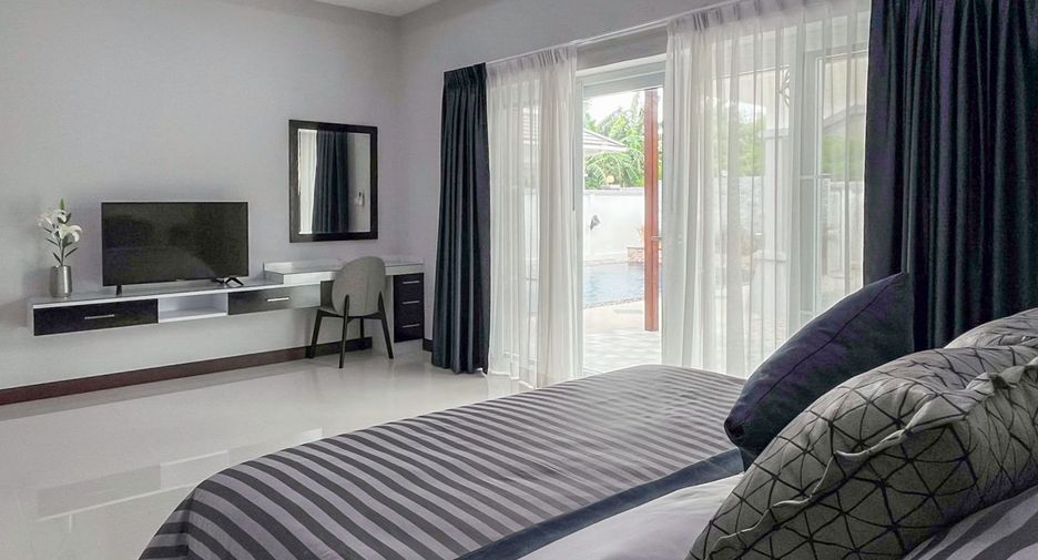 For sale 3 bedrooms house in Sattahip, Chonburi