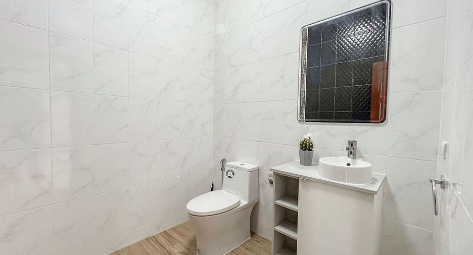 For sale 3 bedrooms house in Sattahip, Chonburi
