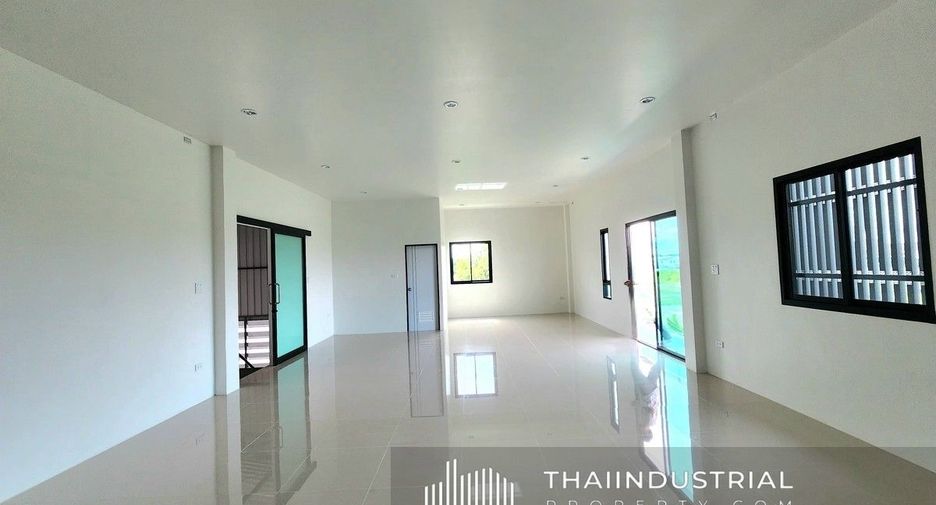 For rent そして for sale warehouse in Lam Luk Ka, Pathum Thani
