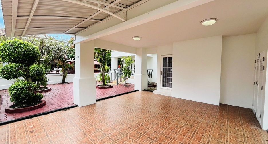 For sale 3 bed house in Hang Dong, Chiang Mai
