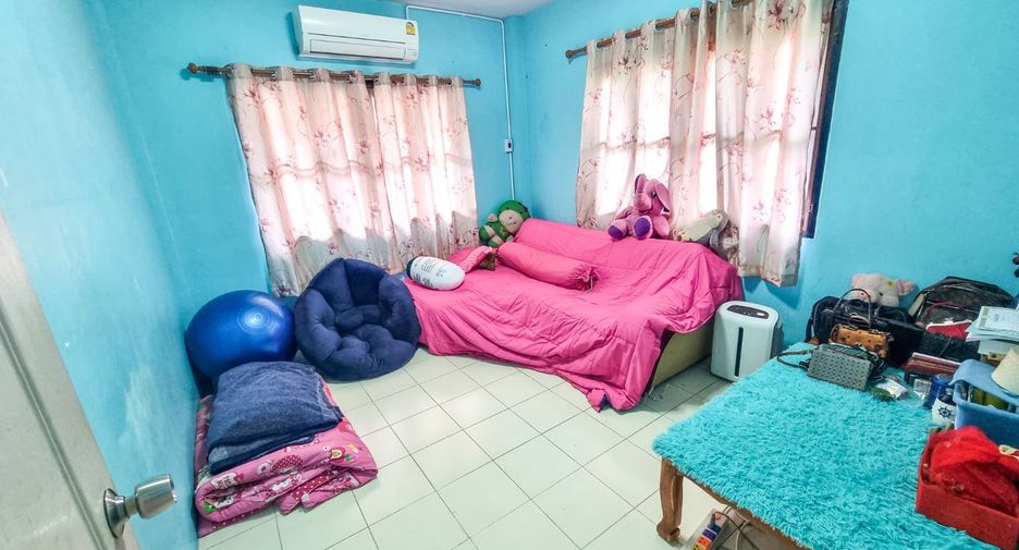 For sale 4 bed house in Phan Thong, Chonburi