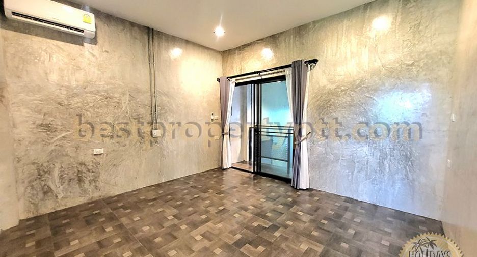 À vendre 4 chambres maison à Sattahip, Chonburi
