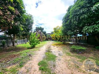 À vendre 4 chambres maison à Huay Yai, Pattaya
