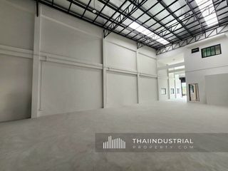 For sale warehouse in Lat Lum Kaeo, Pathum Thani