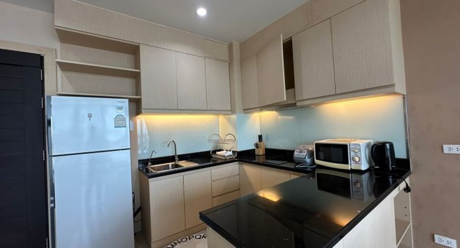 Condo en alquiler de 1 habitaciones en Si Racha, Chonburi