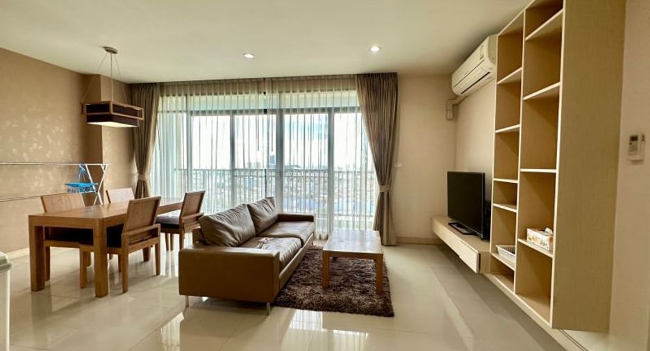 Condo en alquiler de 1 habitaciones en Si Racha, Chonburi