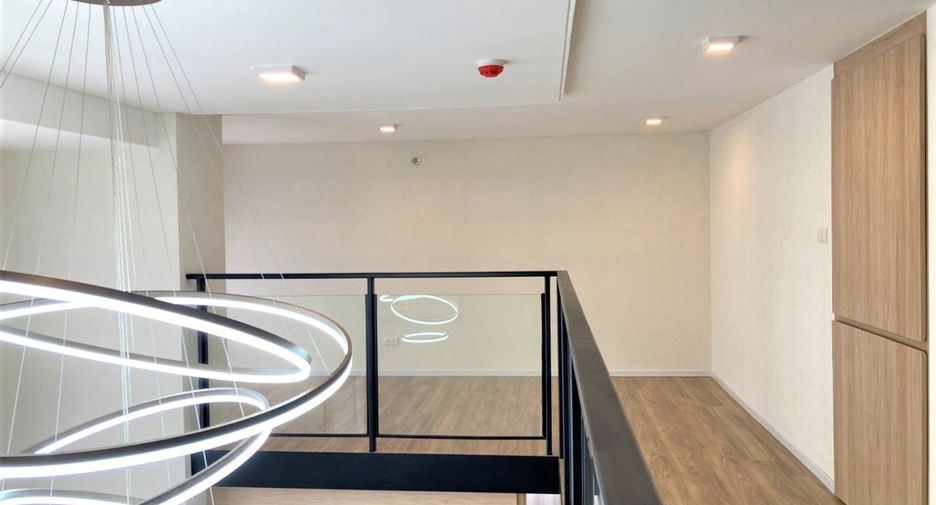 For sale 2 Beds condo in Khlong Toei, Bangkok