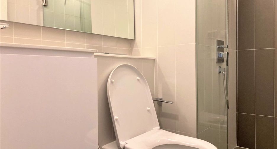 For sale 2 Beds condo in Khlong Toei, Bangkok
