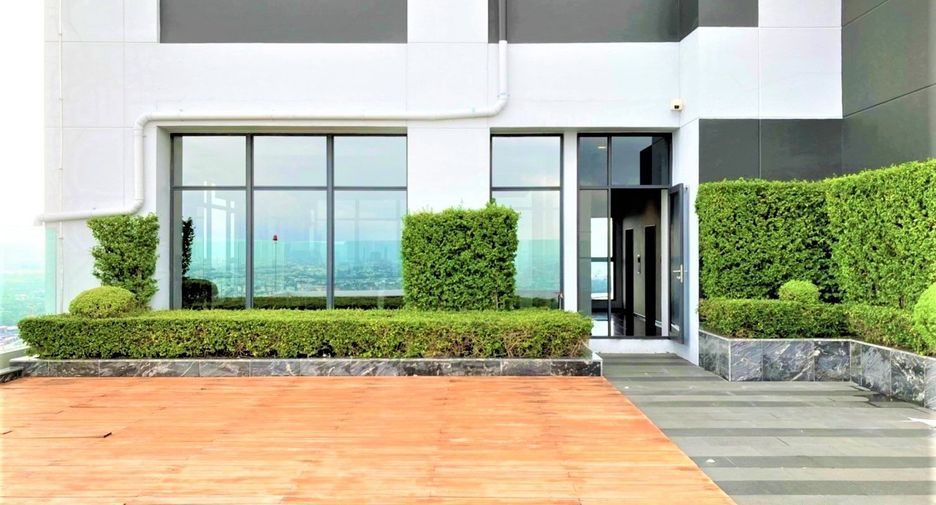 For sale 2 Beds condo in Khlong Toei, Bangkok