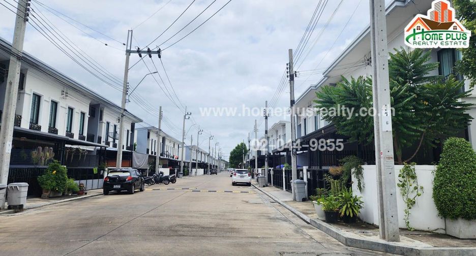 For sale 3 ベッドルーム townhouse in Rat Burana, Bangkok
