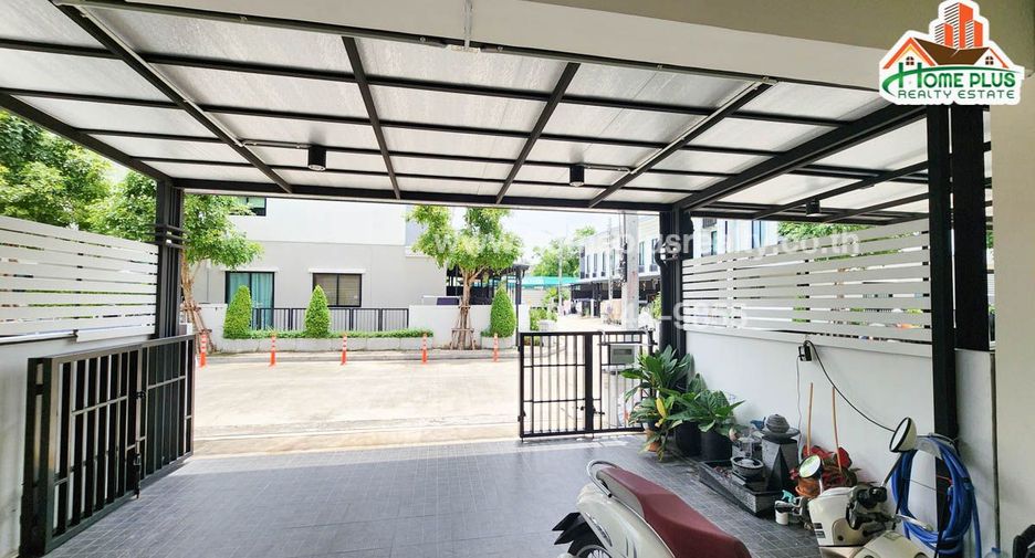 For sale 3 ベッドルーム townhouse in Rat Burana, Bangkok
