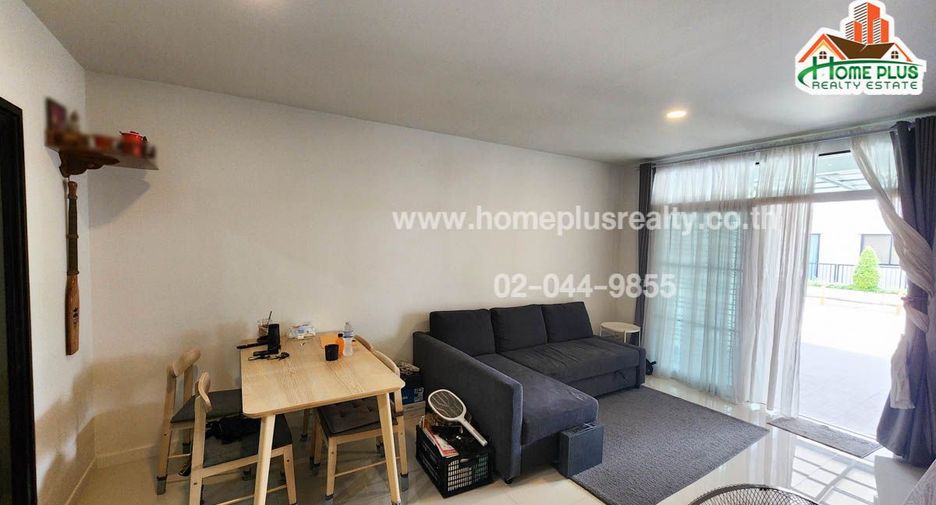 For sale 3 ベッドルーム townhouse in Rat Burana, Bangkok