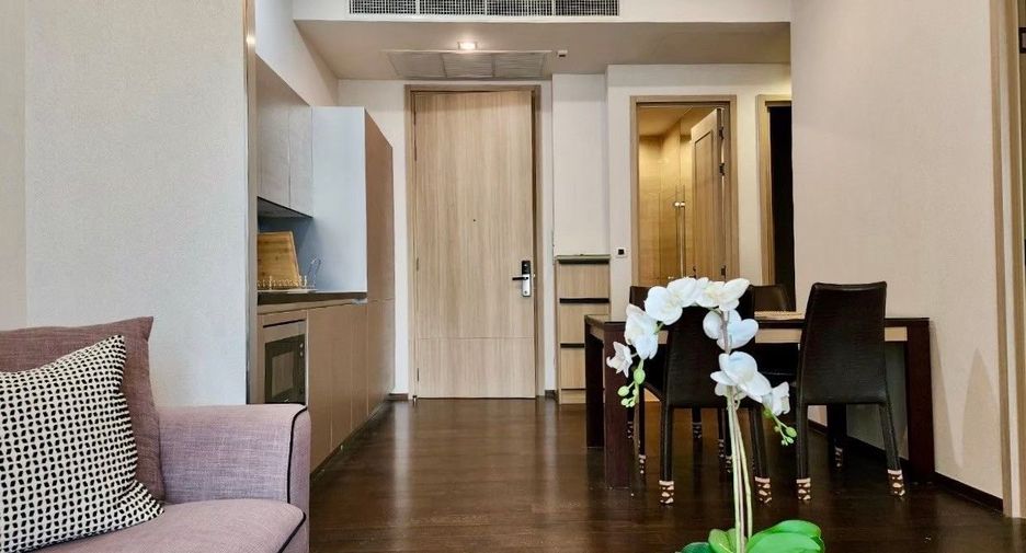 For rent そして for sale 2 ベッドルーム condo in Khlong Toei, Bangkok