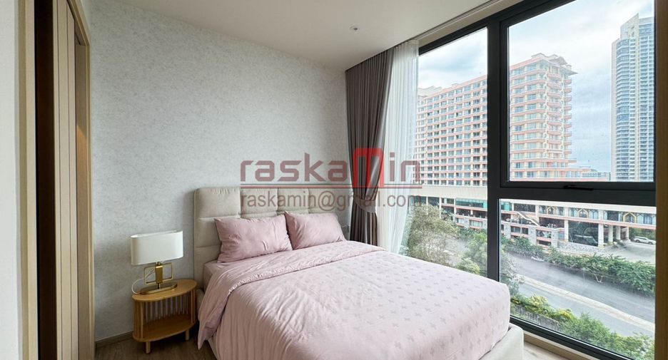 For sale 2 ベッドルーム condo in Bang Lamung, Chonburi