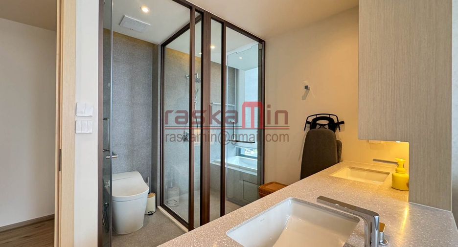 For sale 2 ベッドルーム condo in Bang Lamung, Chonburi