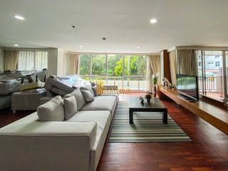 For rent 4 bedrooms apartment in Sathon, Bangkok