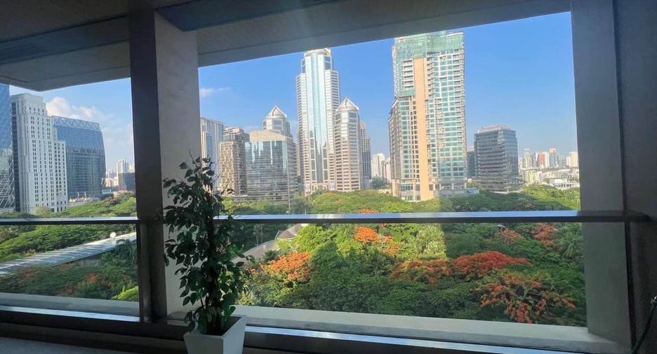 For rent and for sale 2 bedrooms condo in Pathum Wan, Bangkok