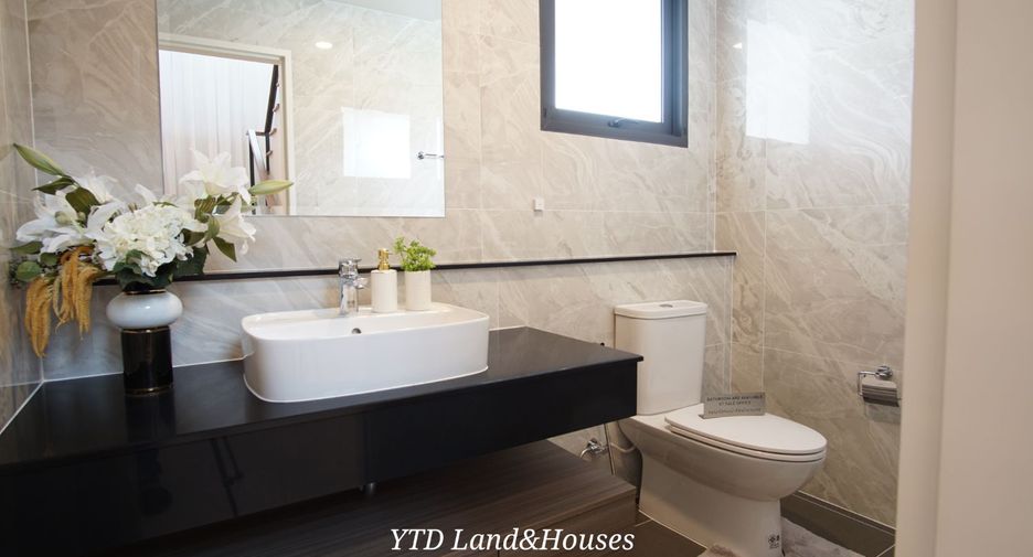 For sale 5 ベッドルーム house in Bang Phli, Samut Prakan