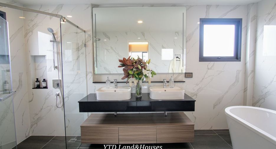 For sale 5 ベッドルーム house in Bang Phli, Samut Prakan