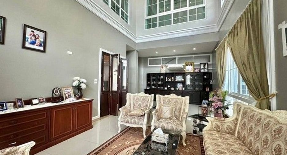 Haus zum Kauf mit Studio in Mueang Nakhon Pathom, Nakhon Pathom