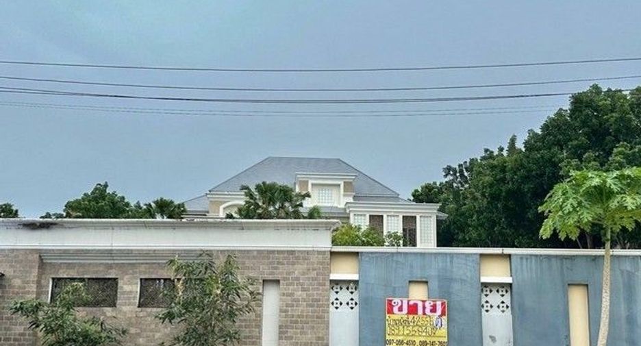 Haus zum Kauf mit Studio in Mueang Nakhon Pathom, Nakhon Pathom
